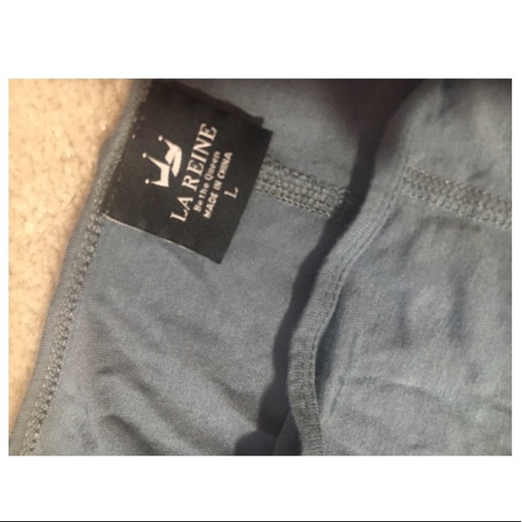 Ruffle shirt - Picture 2 of 3